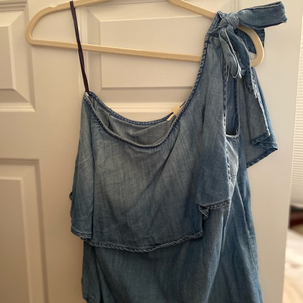 Cloth and Stone top